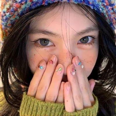 拥抱月亮拥抱你